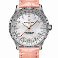 Часы Breitling Navitimer Automatic 35 A17395211A1P4